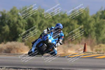 media/Nov-06-2022-SoCal Trackdays (Sun) [[208d2ccc26]]/Turn 7 Set 1 (1050am)/